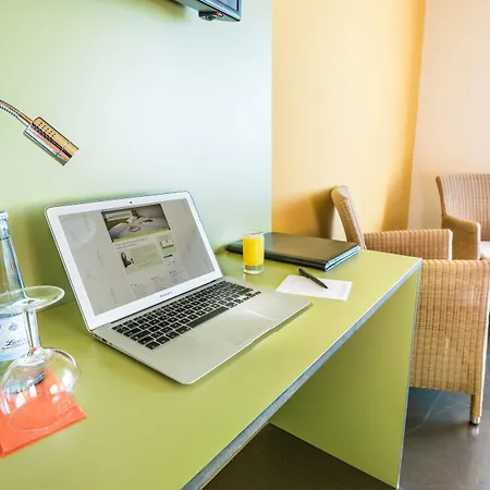 Отель Viavelo House Am Seepark