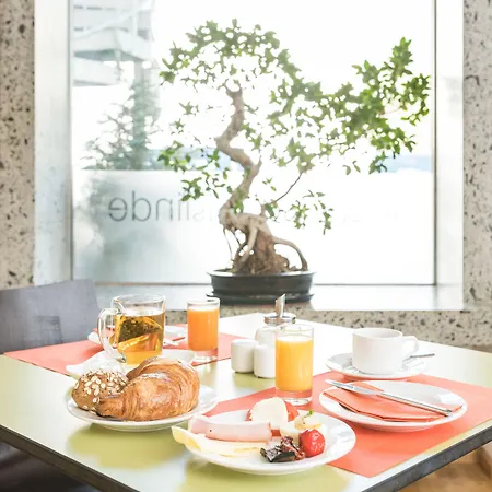 Viavelo House Am Seepark Hotel