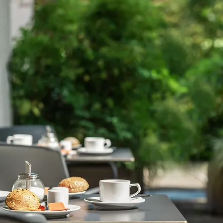 Viavelo House Am Seepark 3*