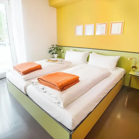 Viavelo House Am Seepark ホテル