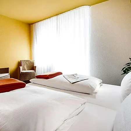 Viavelo House Am Seepark Hotel