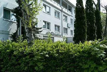 Viavelo House Am Seepark 3*