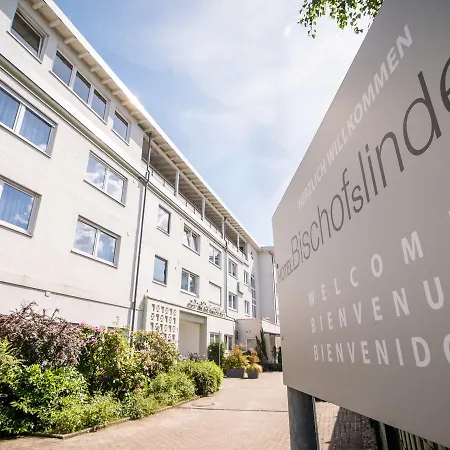 Viavelo House Am Seepark 3*