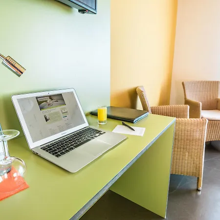 Viavelo House Am Seepark