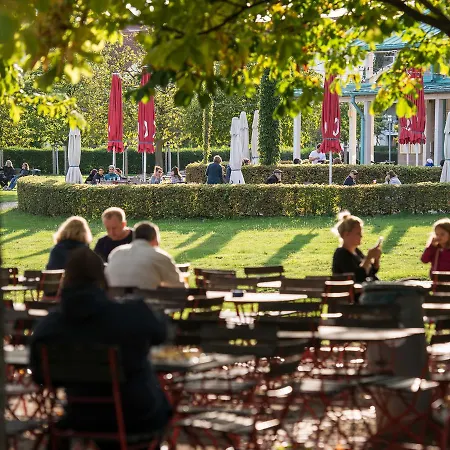 Viavelo House Am Seepark Отель