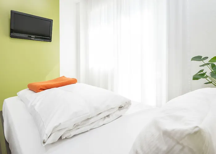 Viavelo House Am Seepark Hotel Freiburg im Breisgau