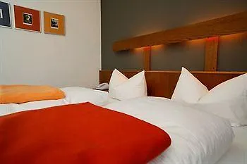 Viavelo House Am Seepark 3*