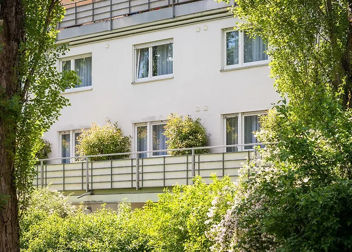 Viavelo House Am Seepark Hotel